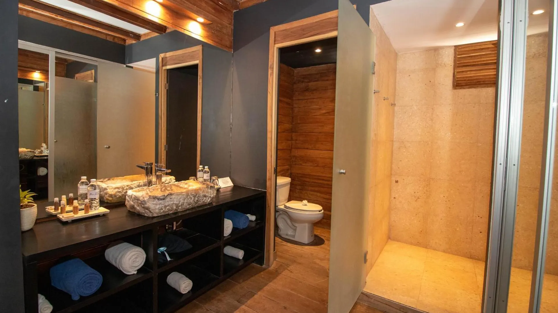 Blue Holbox Otel  Isla Holbox