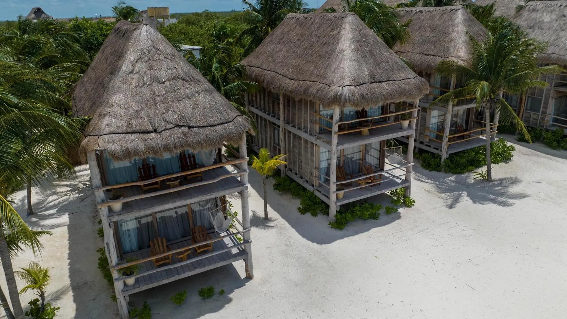 Blue Holbox Otel