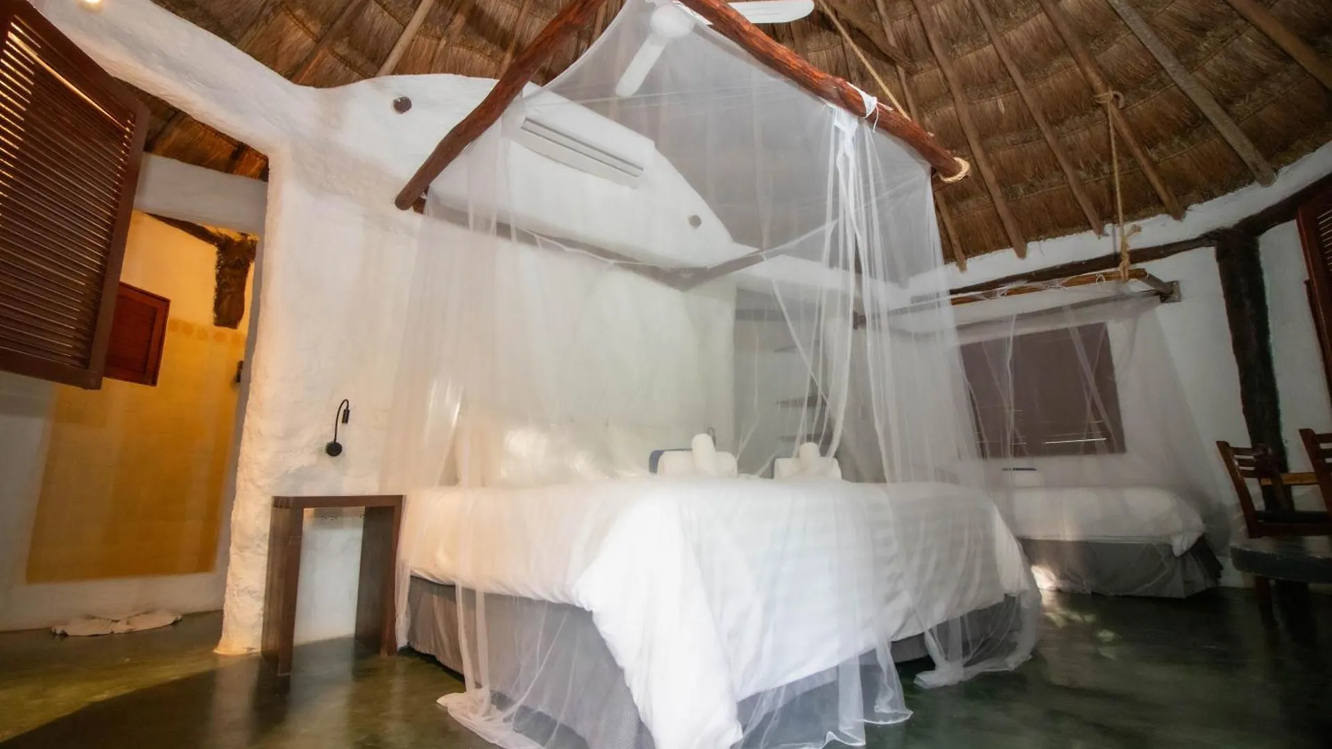 Blue Holbox Otel 4*, Isla Holbox