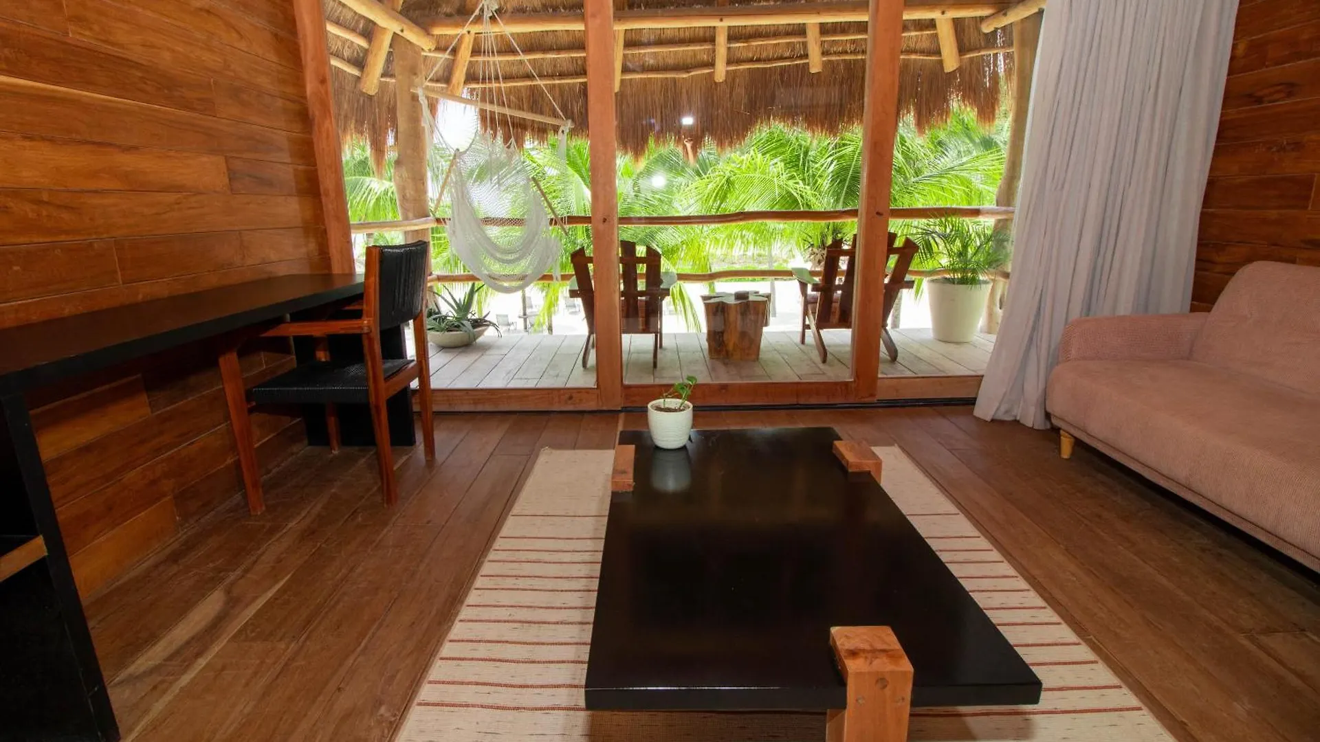 Отель Blue Holbox  Остров Холбокс