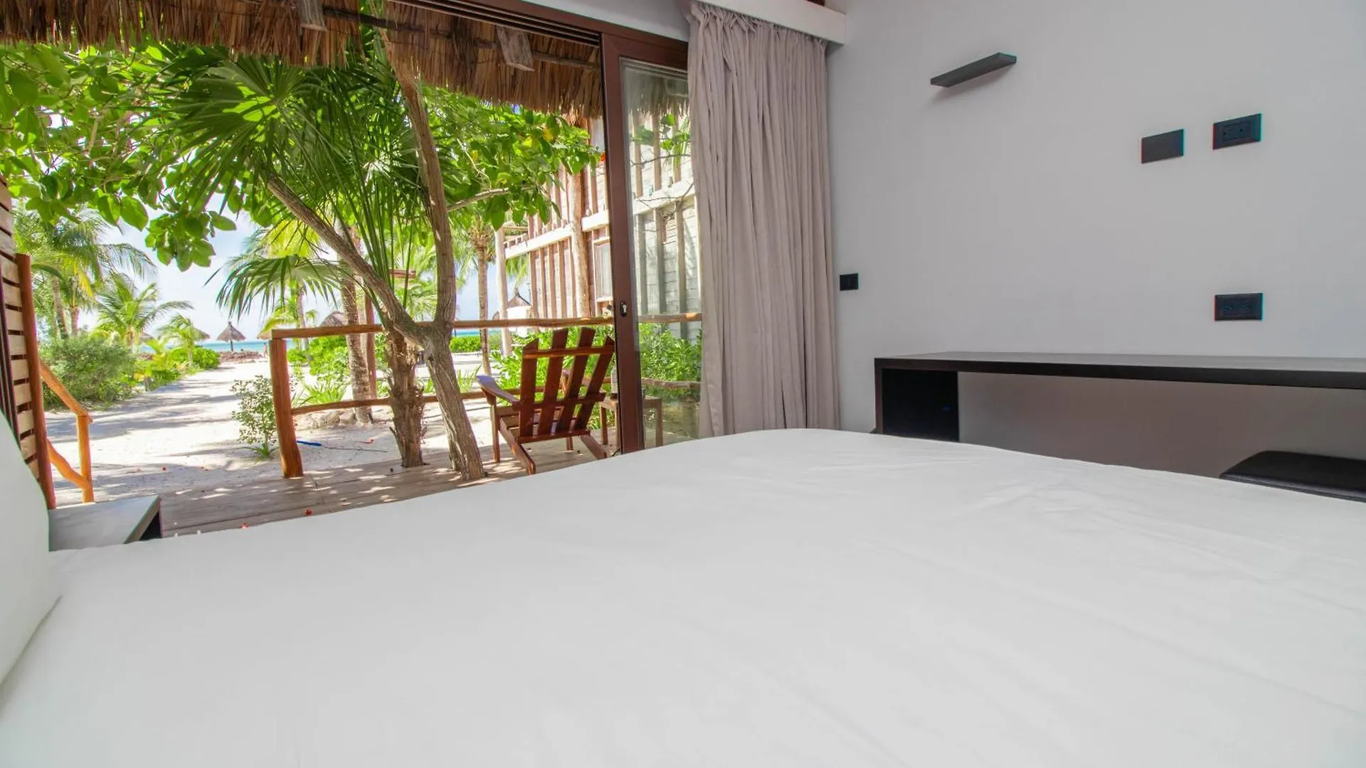 ****  Отель Blue Holbox Мексика
