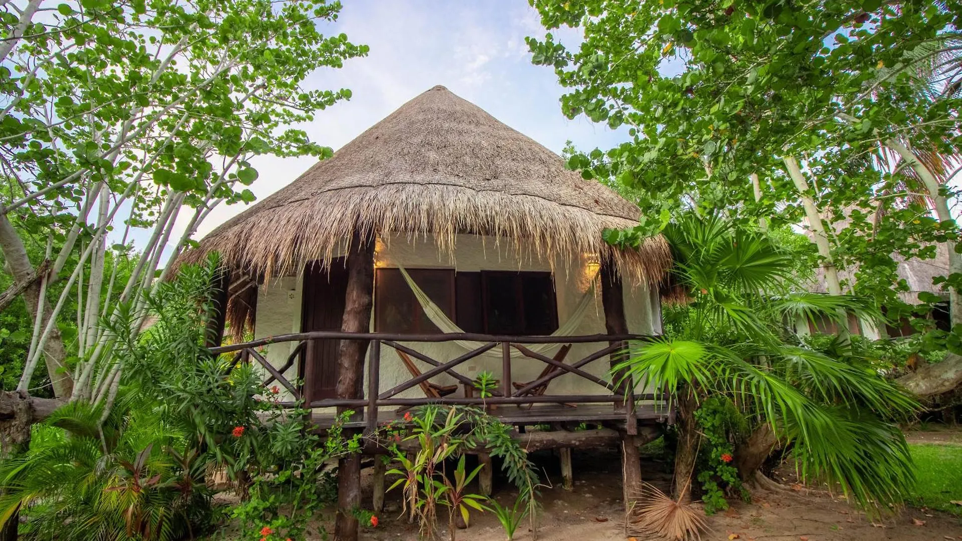 Отель Blue Holbox