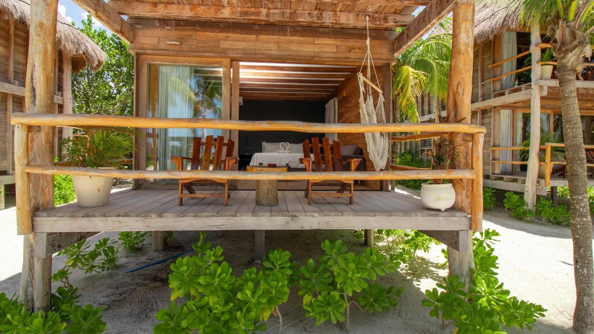 Отель Blue Holbox
