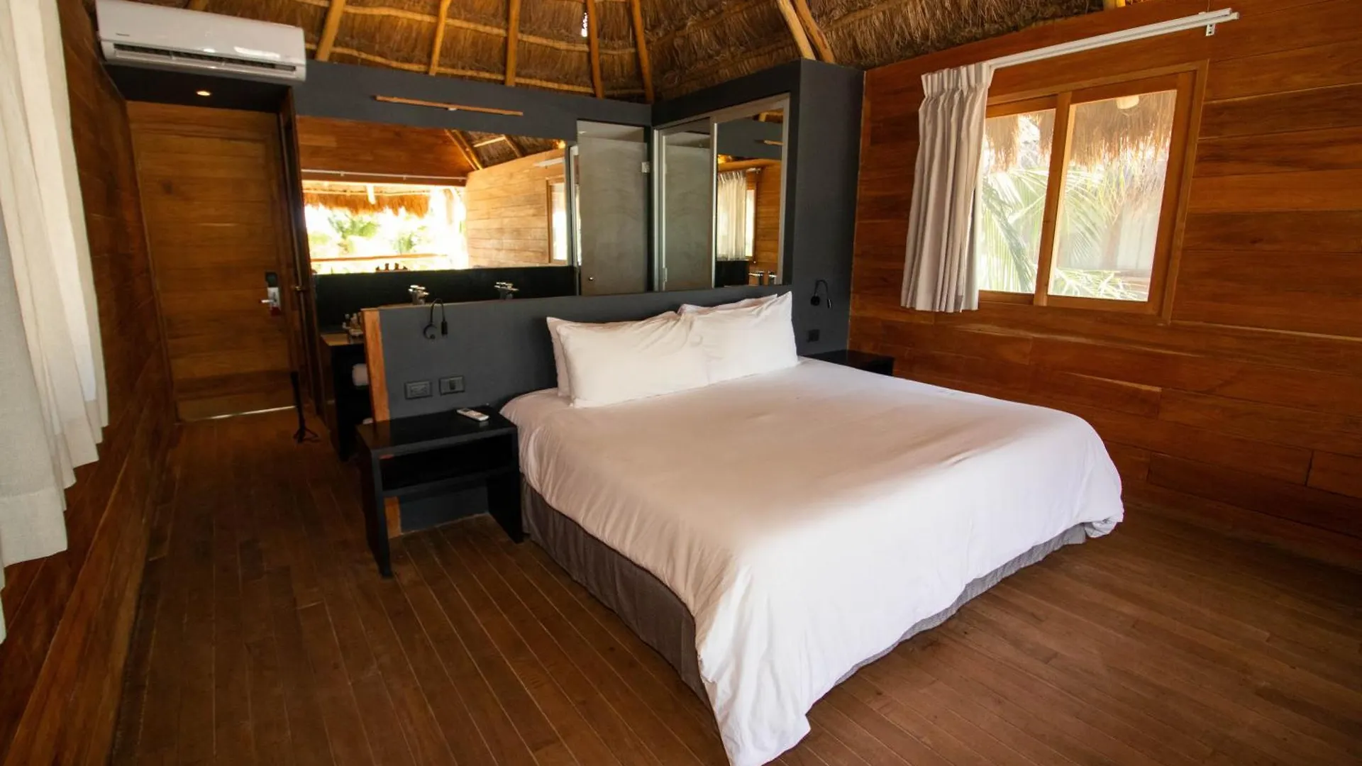 Blue Holbox Hotel