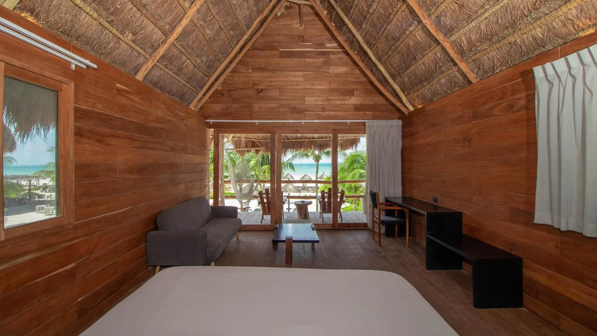 Blue Holbox Hotel