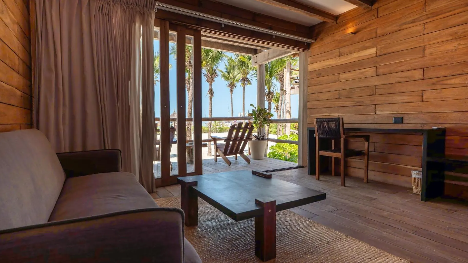Blue Holbox Hotel